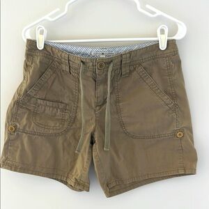 Women's Tommy Hilfiger hiking shorts size 6